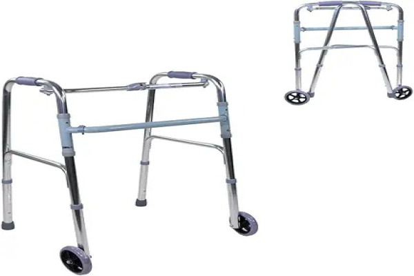 DEAMBULATEUR AVEC ROUES